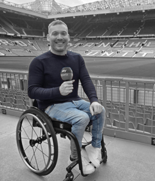 Martin Dougan Lifestyle-Pose